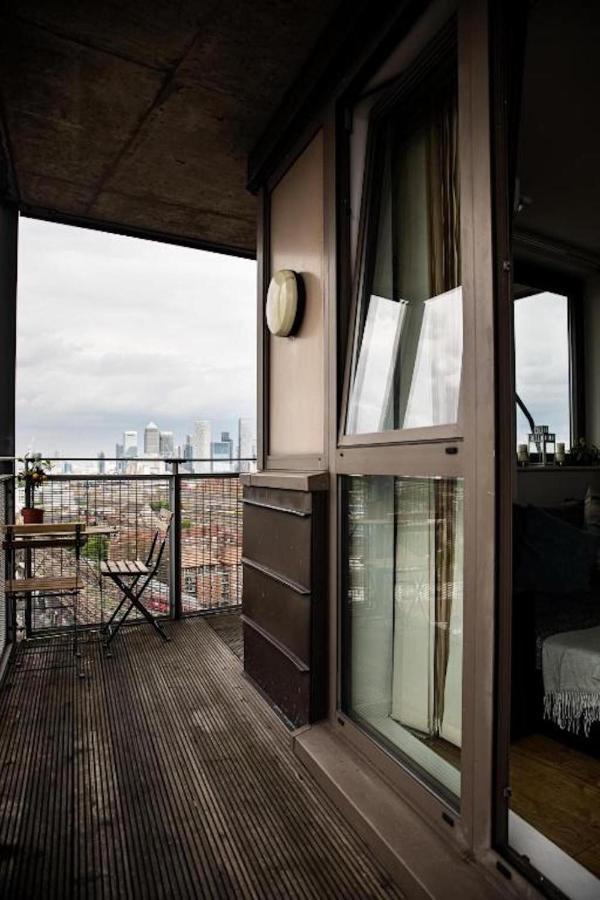 Whitechapel Two Bedroom Luxury Apartment - Free Private Parking - City Views London Exterior foto